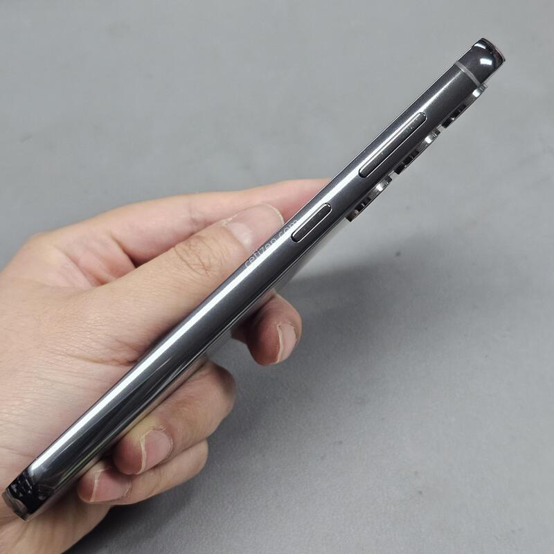 �Ｚ ������ S23 256GB �׸� ������ ������ �߰��� ~!