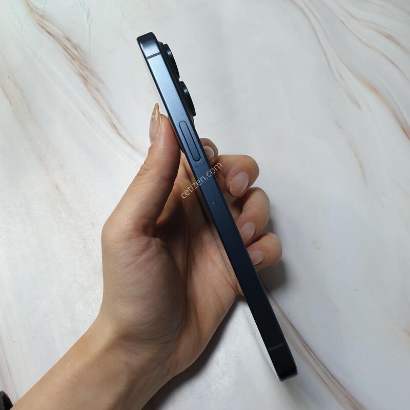 ������ 15���θƽ� ����ƼŸ�� 256G ������ �Ǹ��մϴ�