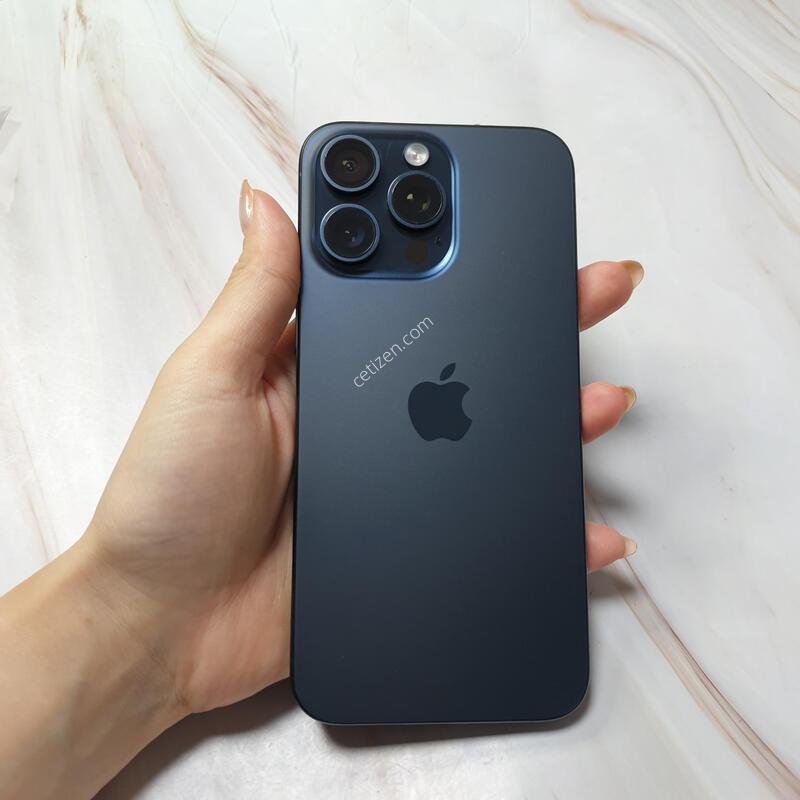 ������ 15���θƽ� ����ƼŸ�� 256G ������ �Ǹ��մϴ�