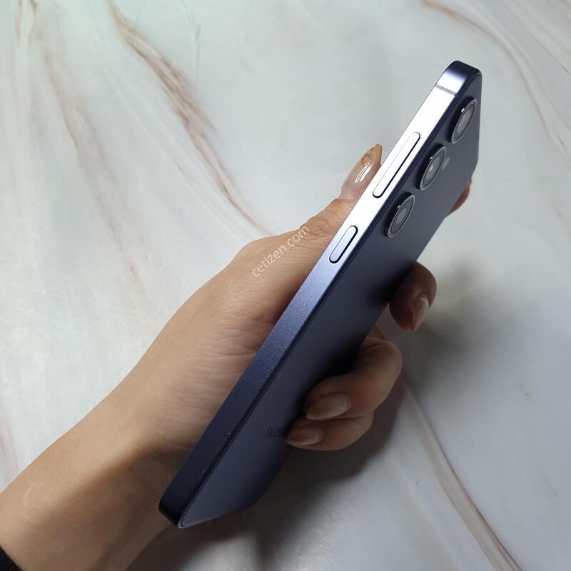 LG ������ S24 ���̿÷� 256G S�� �Ǹ��մϴ�