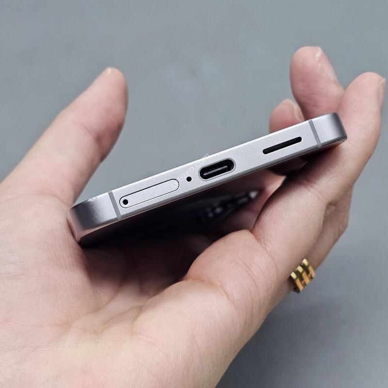 �Ｚ ������ s25 256gb (SM-S931) �ǹ������� ���ܻ� �߰��� ~!