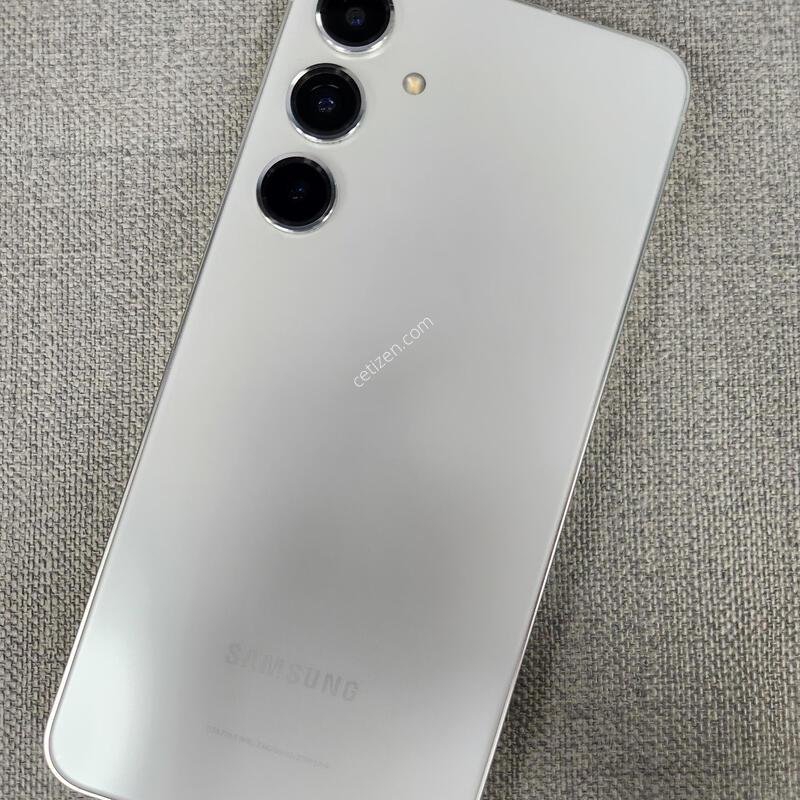 [�ܻ�, ��ȭ, �� ����] S24 �÷��� 256G �Ǹ��մϴ�