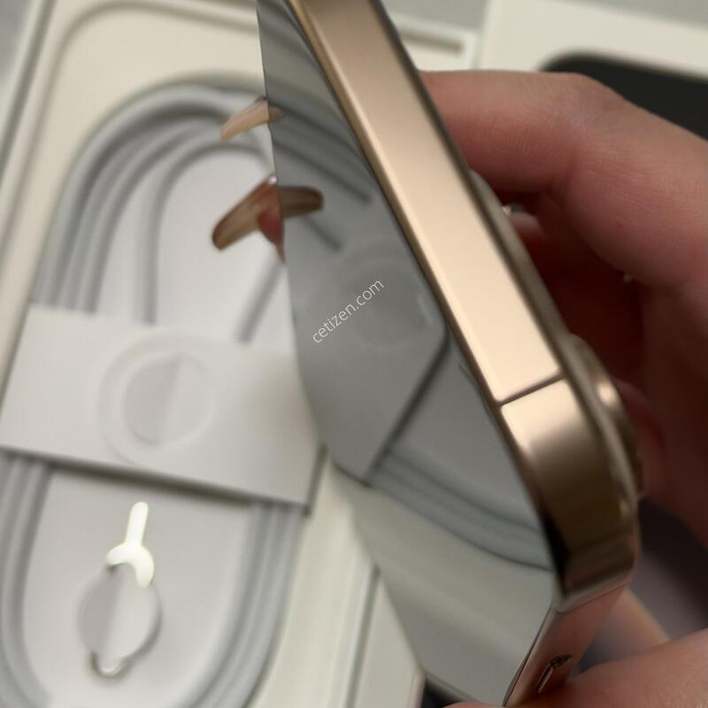 ������ 16���� ����ƮƼŸ�� 256GB