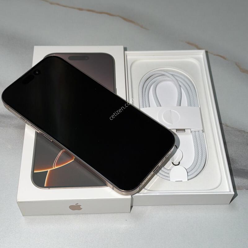 ������ 16���� ����ƮƼŸ�� 256GB