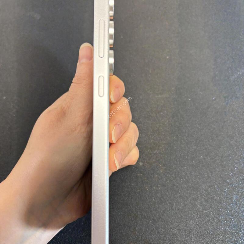 ������ S24 FE 256G(���ο�) SS�� �Ǹ��մϴ�.