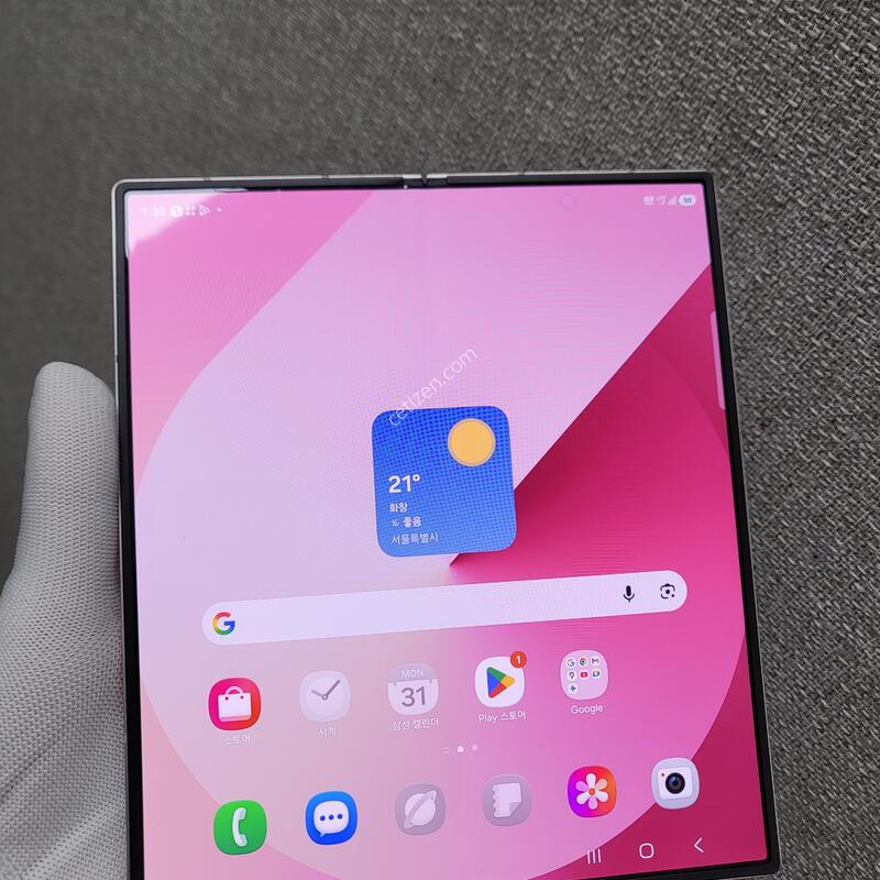ZFOLD6