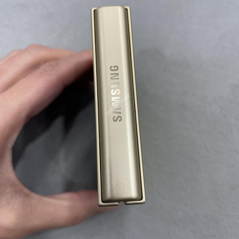 �ø�6 (256g) ���ο� A��