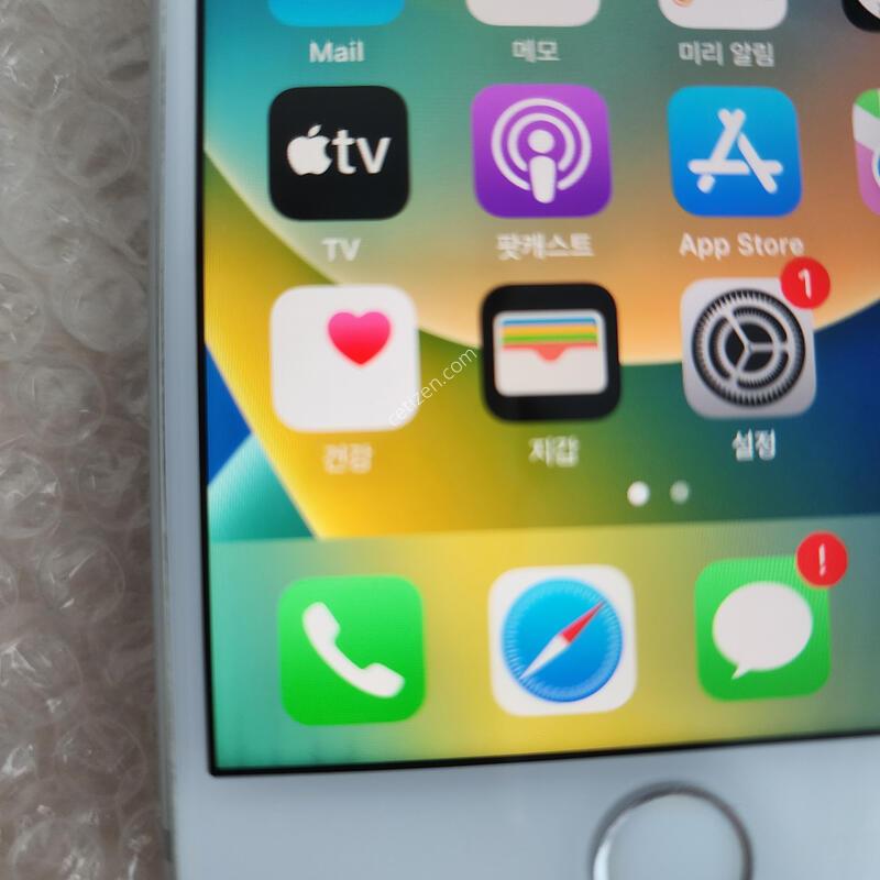 ������8 ȭ��Ʈ 64gb ���͸�����78%