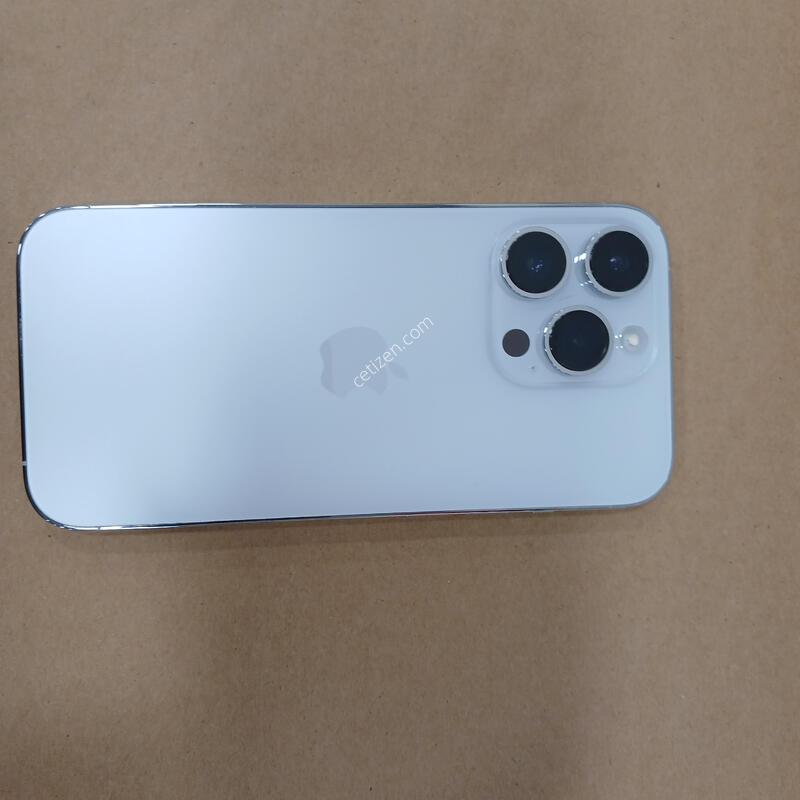 AIP-14P-256GB   ��Ȱ�ܻ�,���������  ����ȭ�鿡 ���ϰ�  �Ǳ⽺�־��  ������ ȭ��Ʈ  ���͸�����74%  �ʸ�,���̽������