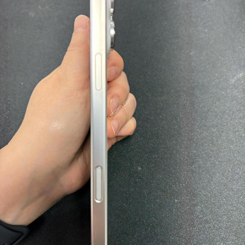 ������16 ���θƽ�  512G(ȭ��Ʈ) 88%   S�� �Ǹ��մϴ�.