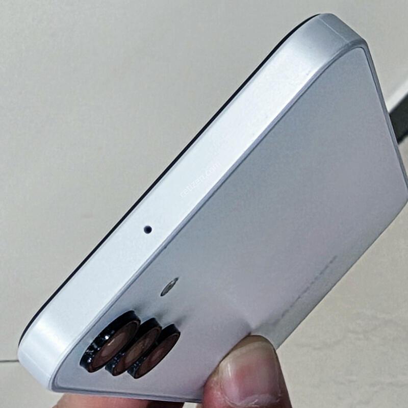 ������ ����3  ����Ʈ���� 128GB ������Ǹ�