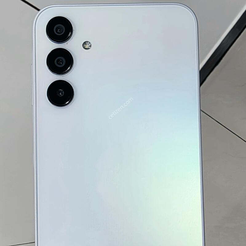 ������ ����3  ����Ʈ���� 128GB ������Ǹ�