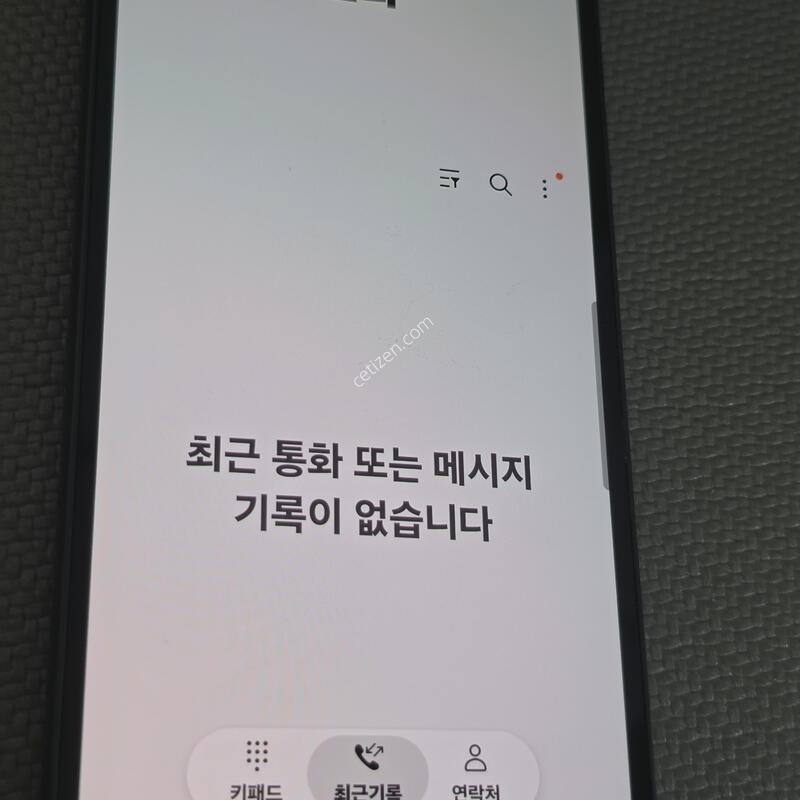 ����������4 ����