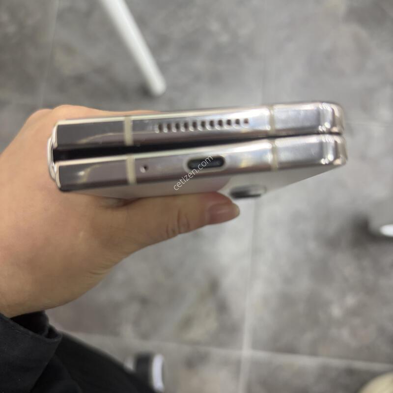 ������ ����4