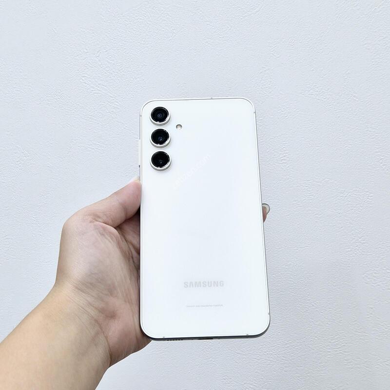 ������S23FE ũ�� 256GB