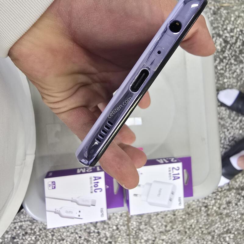 SK A32(A325) 64G ���� ����� �˴ϴ�