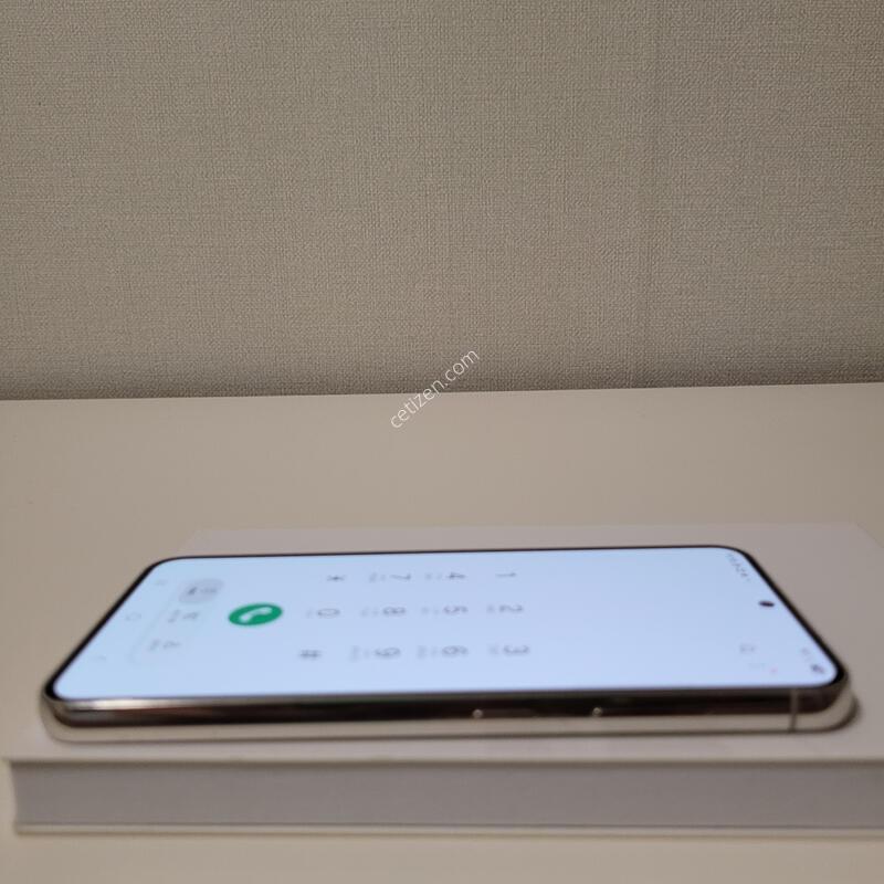 ������ S23 512GB ũ���� S��