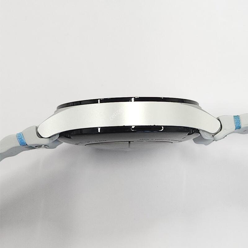 �����ÿ�ġ7 44mm ���ܻ� ȭ��Ʈ 63571
