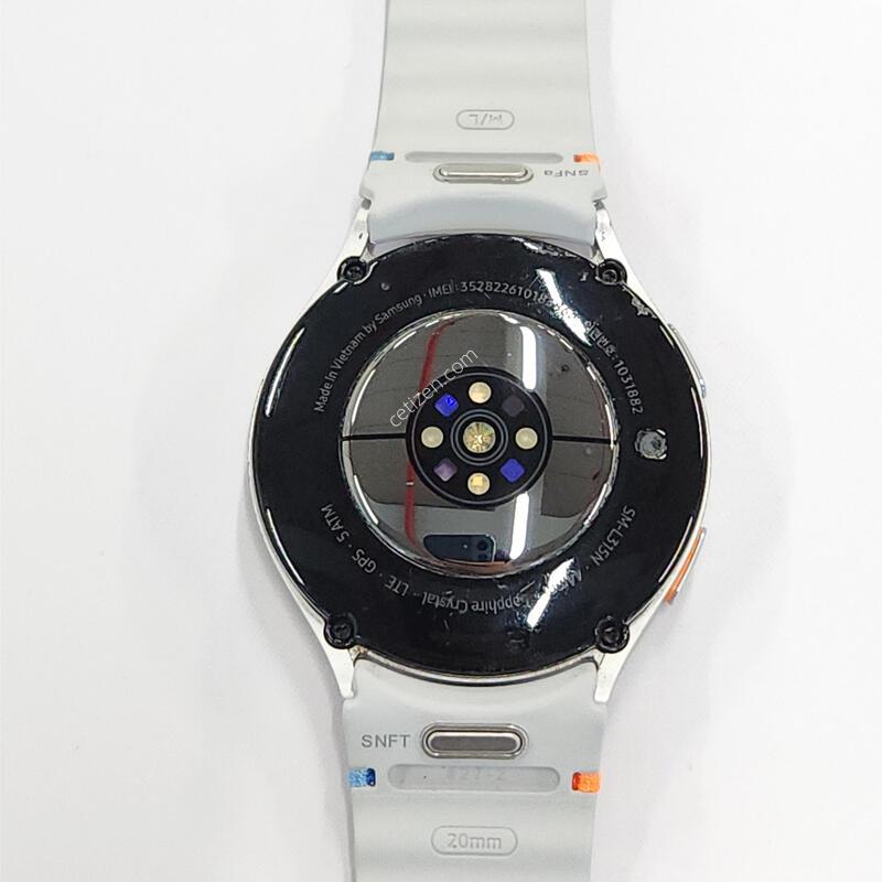 �����ÿ�ġ7 44mm ���ܻ� ȭ��Ʈ 63571