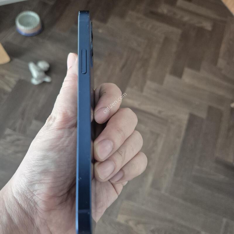������12 128G ���� ���͸� 88%