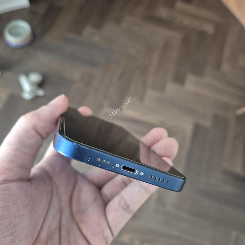 ������12 128G ���� ���͸� 88%