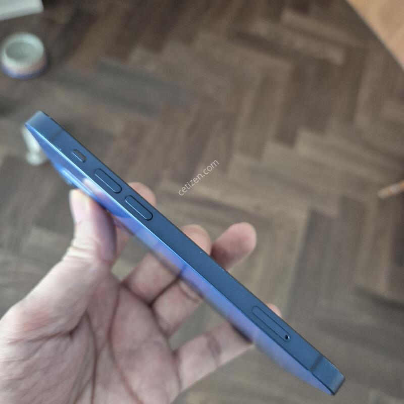 ������12 128G ���� ���͸� 88%