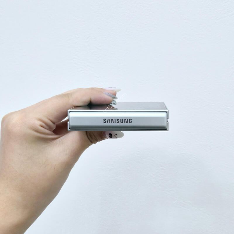 ������Z�ø�6 ��Ʈ 256GB
