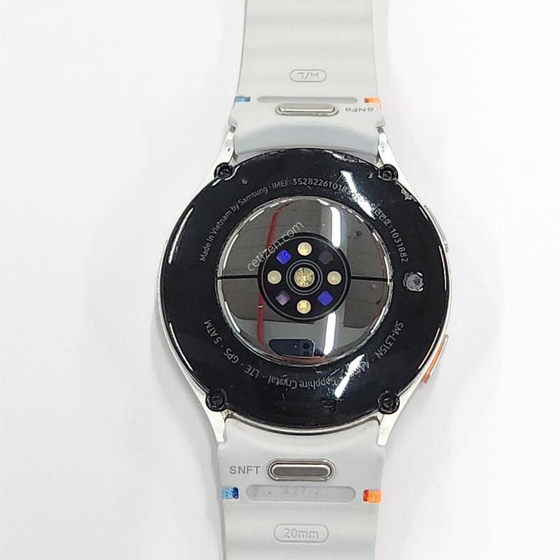�����ÿ�ġ7 44mm ���ܻ� ȭ��Ʈ 63571