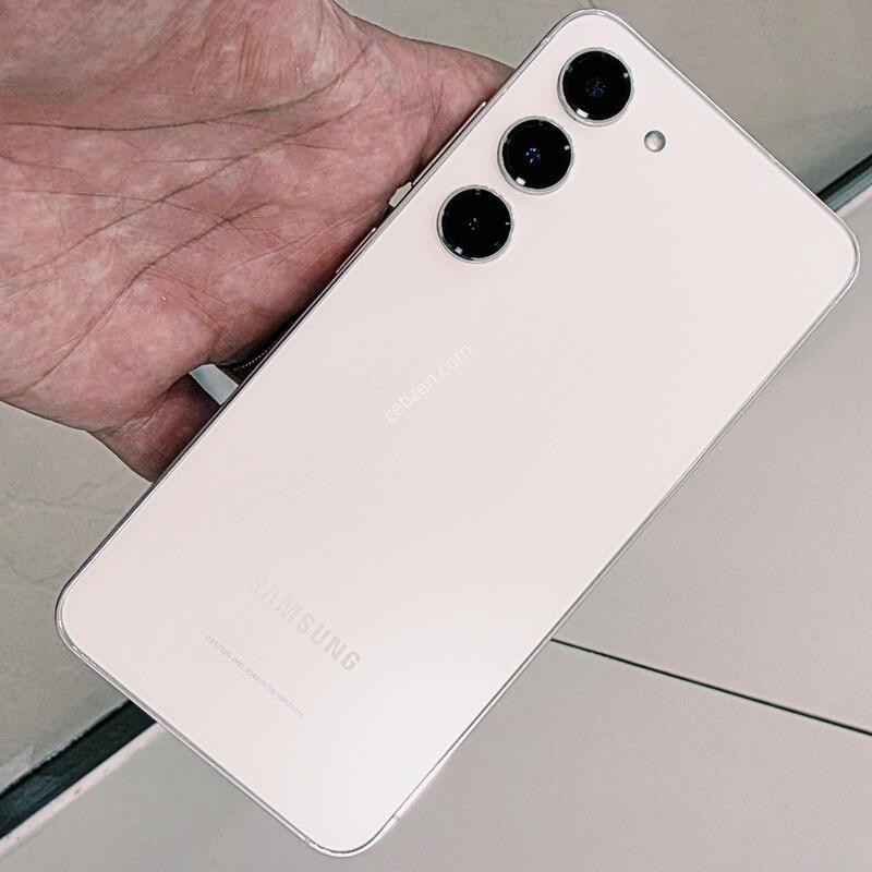 ������ S23 ũ���� 256GB ���� ������ �� �Ǹ�