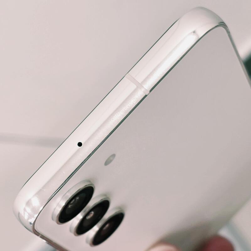 ������ S23 ũ���� 256GB ���� ������ �� �Ǹ�