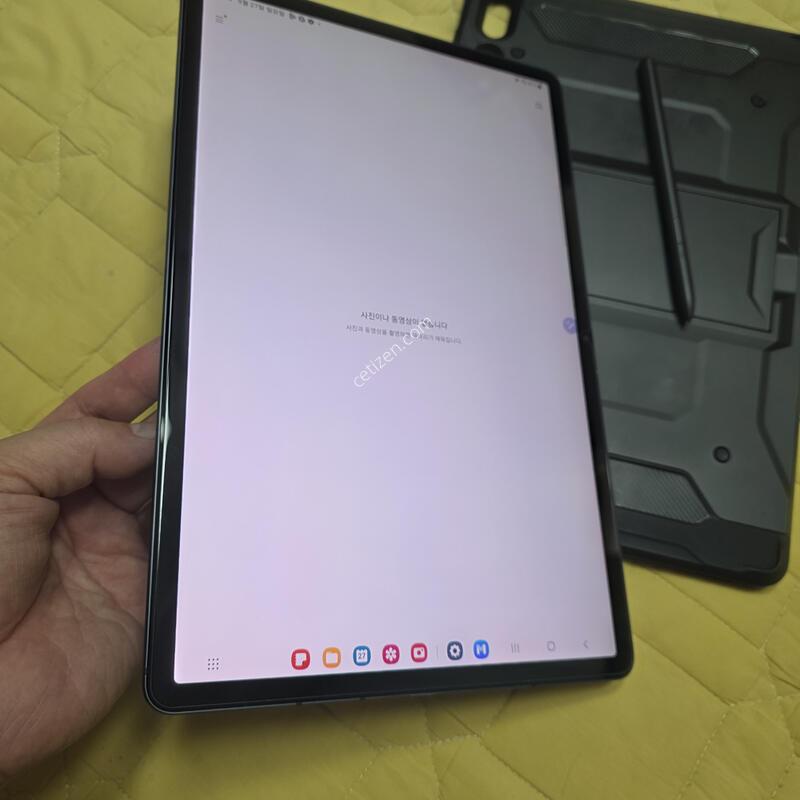 �������� S7+ 128GB ���������ϴ�