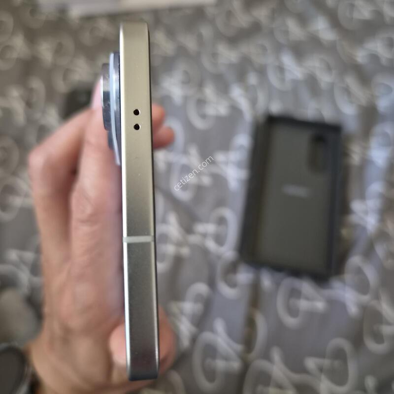 ������ S25 ���� ���̽����� 512 Ư�� Ǯ�ڽ�