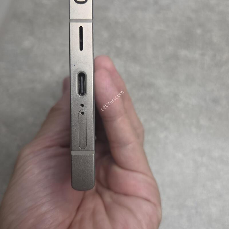 A�� ������ S24��Ʈ�� 256GB ƼŸ���׷��� �����ϰ� �����մϴ�.