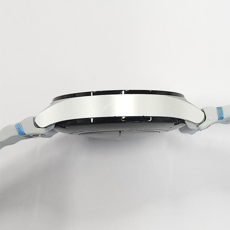 �����ÿ�ġ7 44mm ���ܻ� ȭ��Ʈ 63571