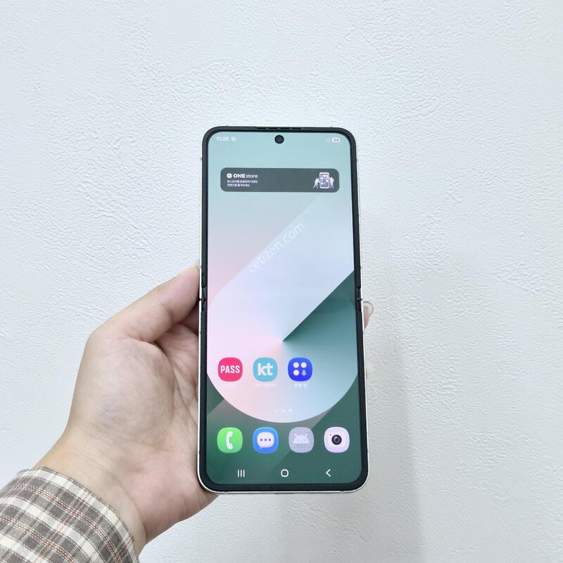 ������Z�ø�6 256GB