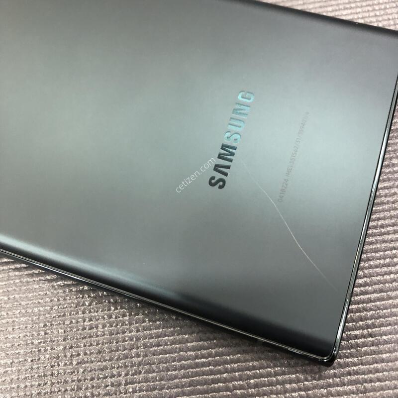 ������S22��Ʈ�� �׸�,�ܰ� ����� �ֻ�