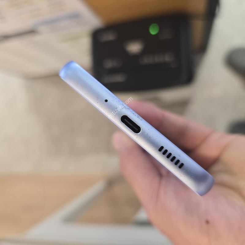 ������A33 ���� 128GB