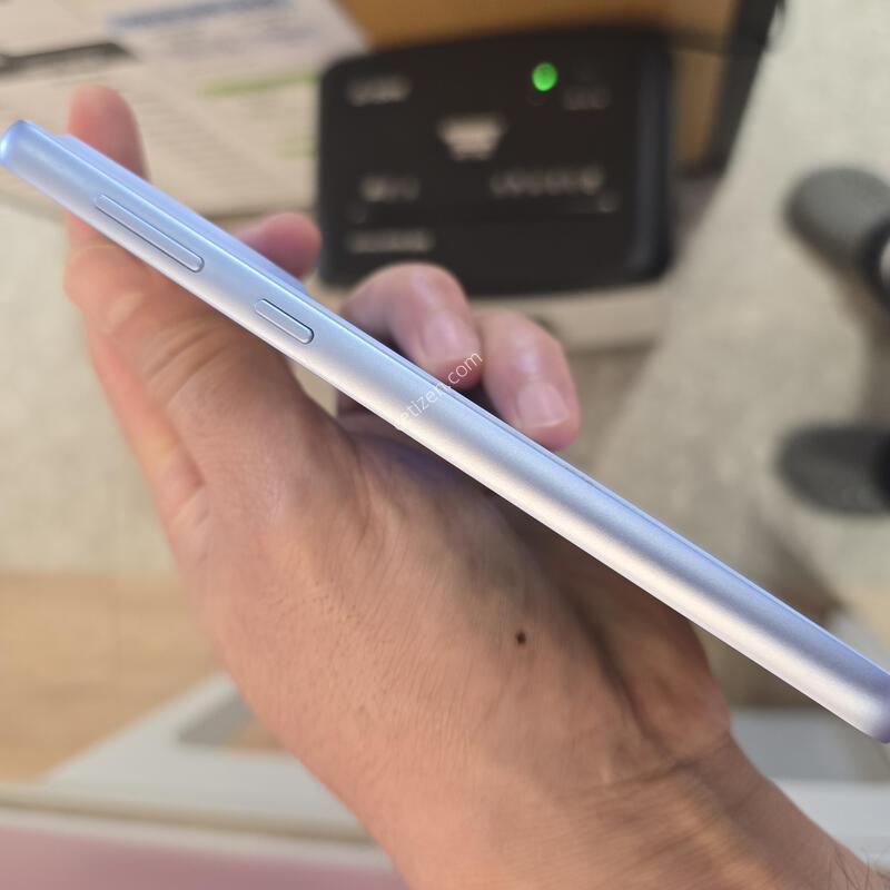 ������A33 ���� 128GB