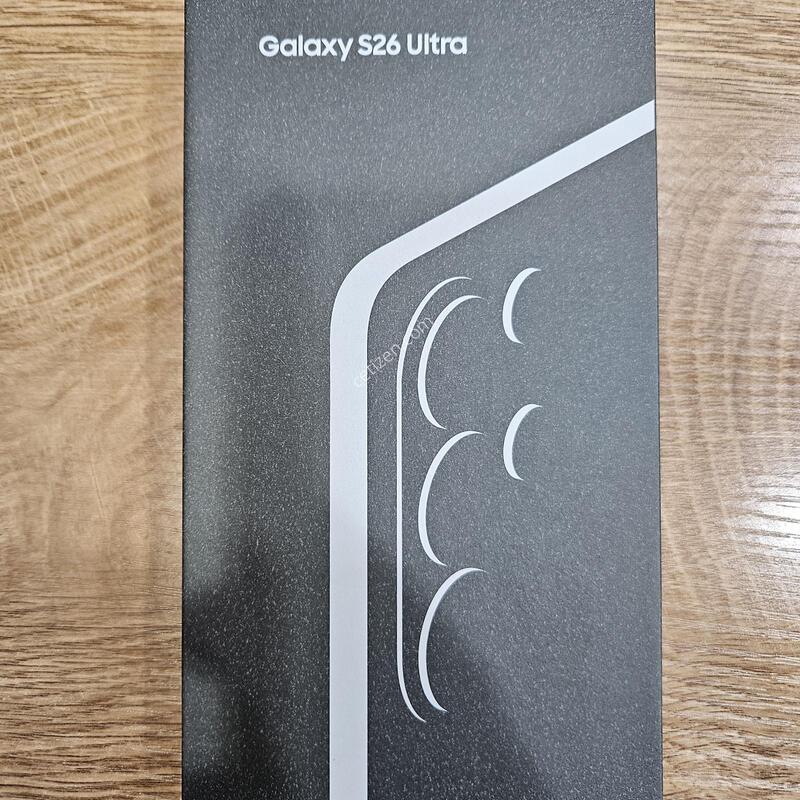������ S26��Ʈ�� 256GB �ڱ��� �̰���