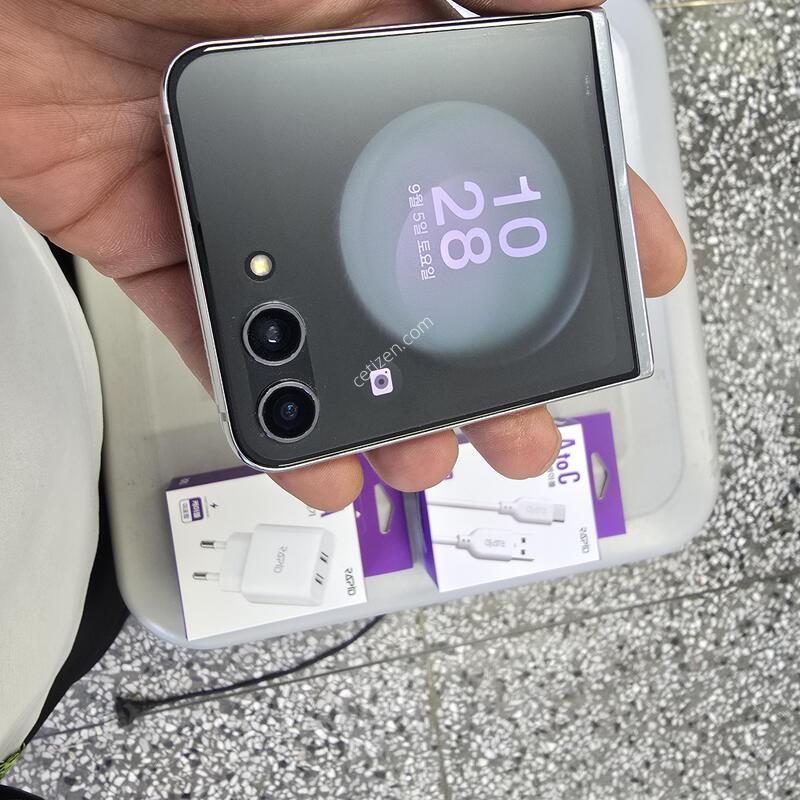 SK �ø�5 256G ��Ʈ���� �������� �� ����Ѱ���� �˴ϴ�