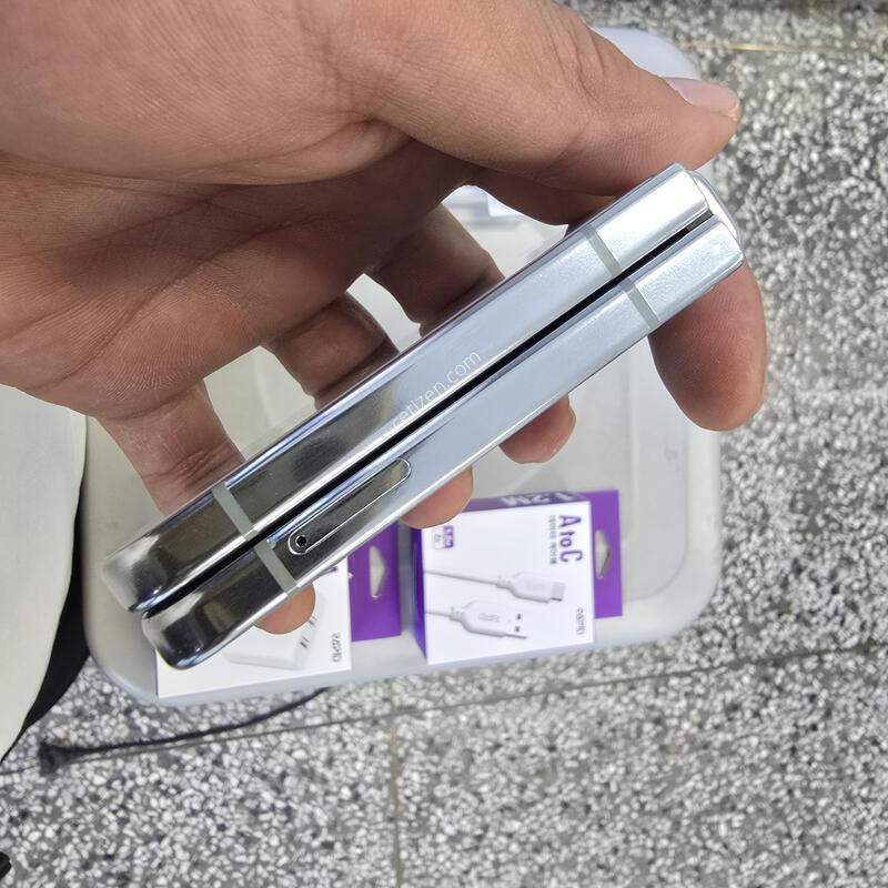 SK �ø�5 256G ��Ʈ���� �������� �� ����Ѱ���� �˴ϴ�