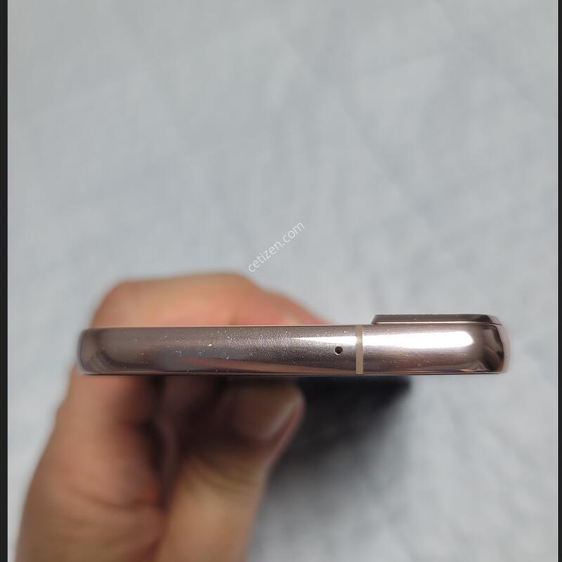 S22 ��ũ��� ���ܻ� ������� 256GB