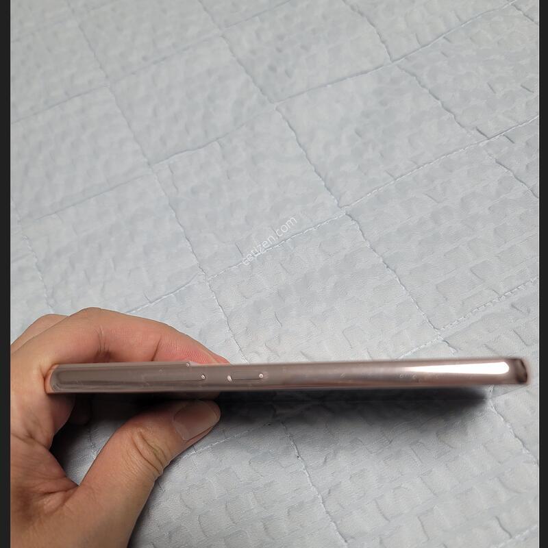 S22 ��ũ��� ���ܻ� ������� 256GB