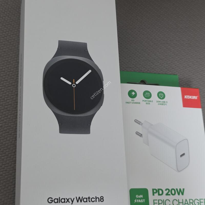 �����ÿ�ġ8 44mm lte ���� �̰���
