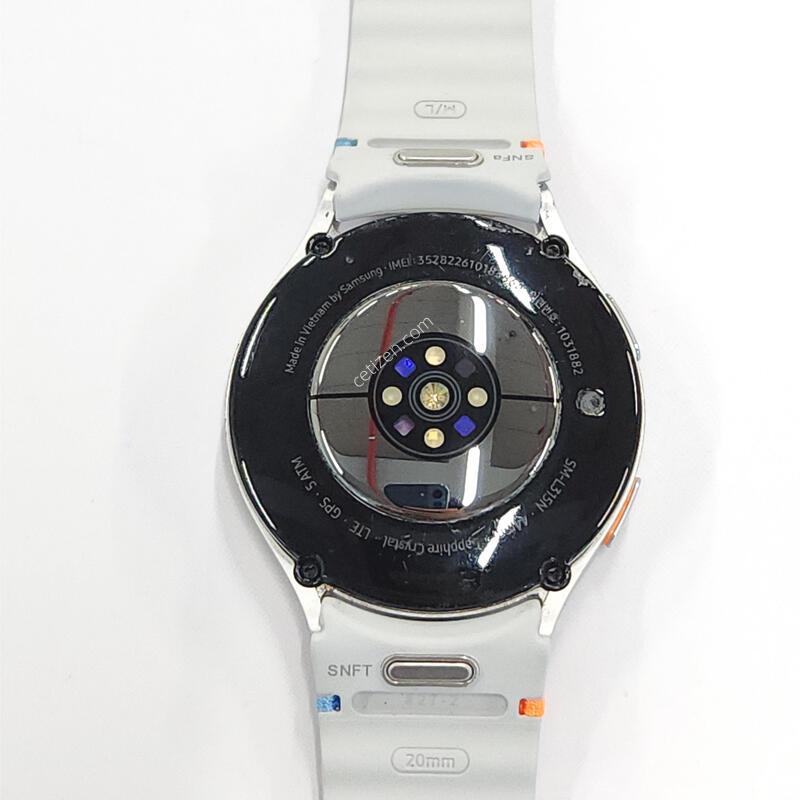 �����ÿ�ġ7 44mm ���ܻ� ȭ��Ʈ 63571