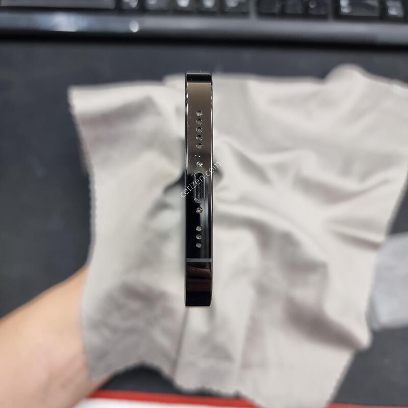 ������ 14 ���� 256GB ����