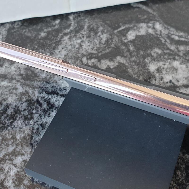 LG ������S22 (S901N) ��ũ��� 256�Ⱑ (0890684)