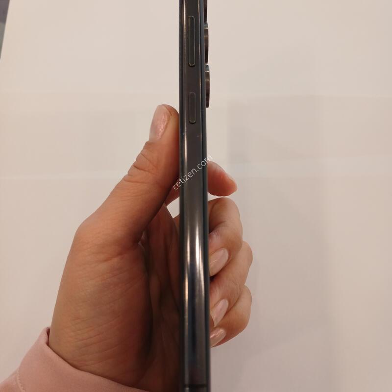 �Ｚ Galaxy S25 Ultra