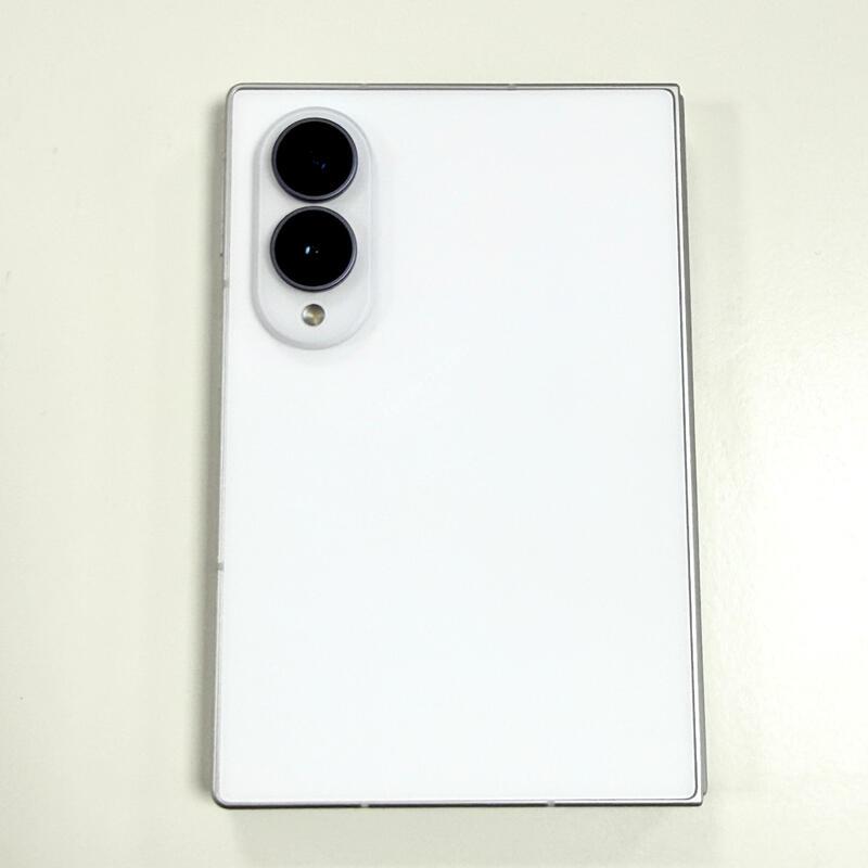 ����8 512G