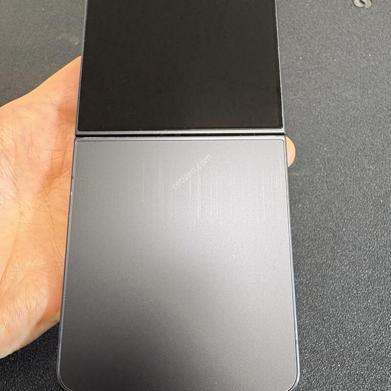 ������ �ø�7 256G(����) �Ǹ��մϴ�.